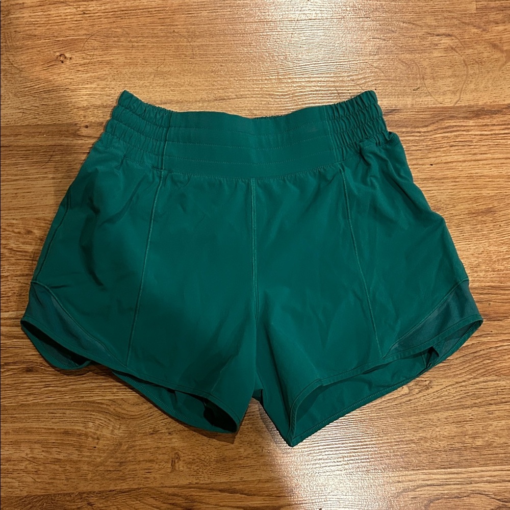Lululemon Athletica Hotty Hot 2.5 Shorts